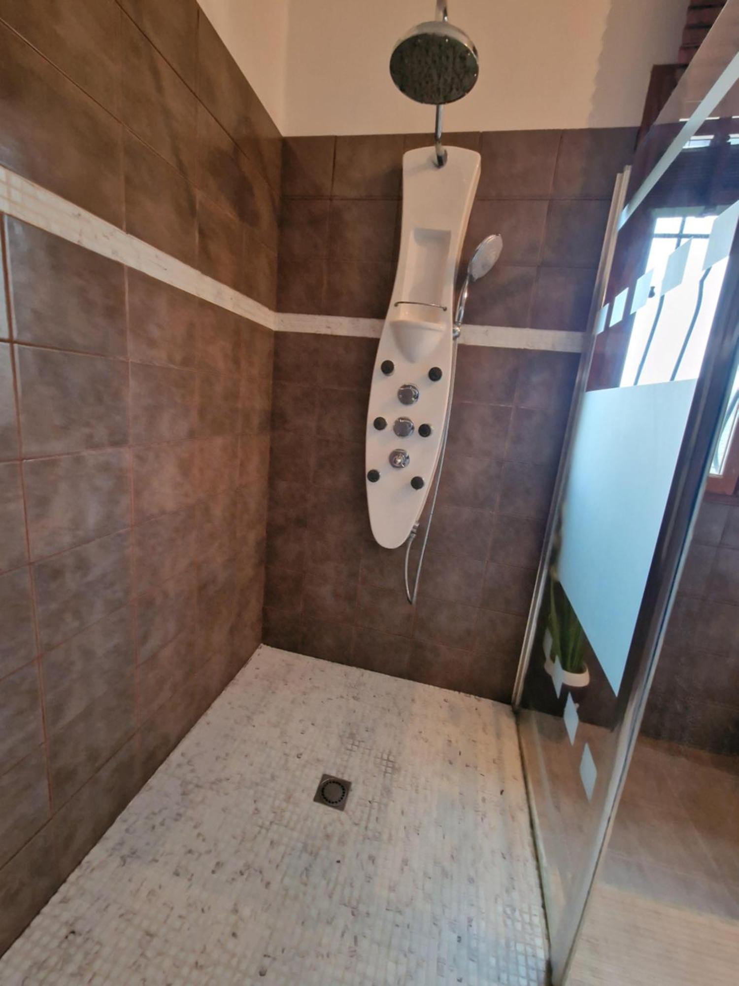 Apartamento Domaine Des Rigaud Garchizy Exterior foto