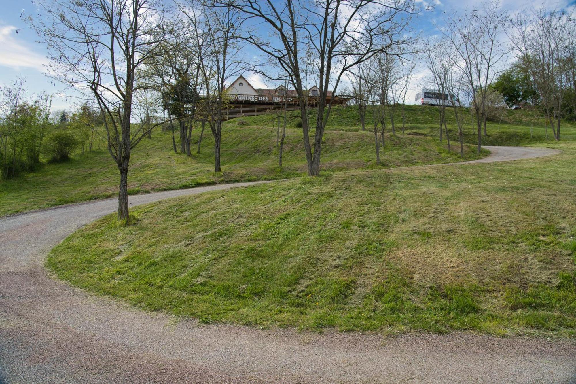 Apartamento Domaine Des Rigaud Garchizy Exterior foto